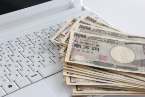 簡単にお金を稼ぐ裏技