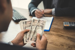 お金を返さない人への対処法・知人がお金を返してくれない場合