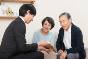 トップ営業マンになってお金の悩みから解放される方法